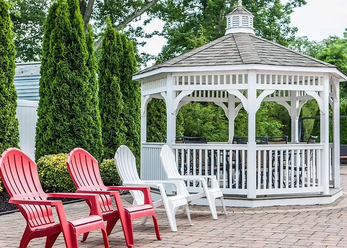 Avon Hotel - Toms River