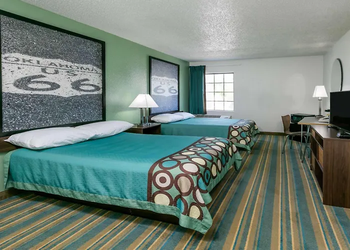 Super 8 By Wyndham Sapulpa/Tulsa Area