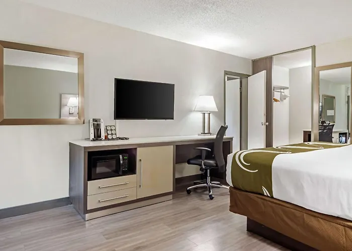 Quality Inn & Suites Cartersville South