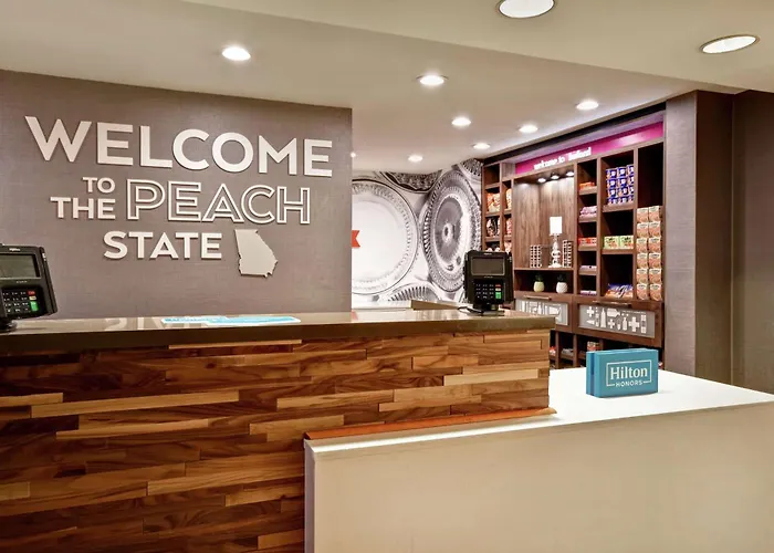 Hampton Inn Atlanta-Mall Of Georgia