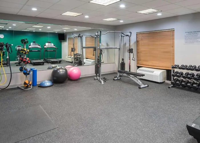Comfort Inn & Suites Columbus North