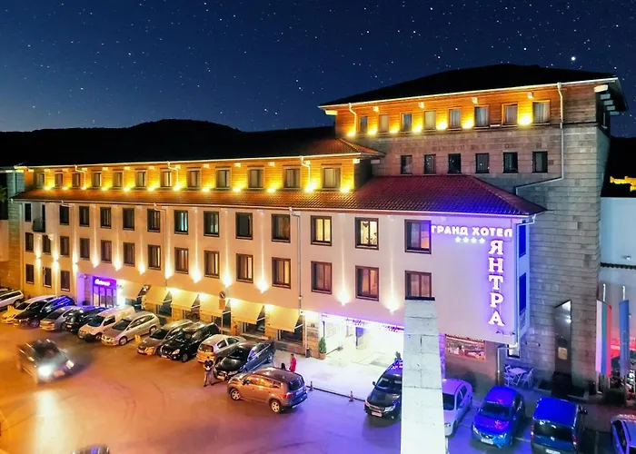 Yantra Grand Hotel