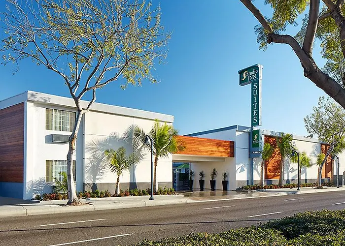 Studio Inn & Suites At Promenade Downey