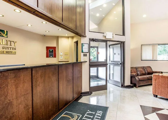 Quality Inn & Suites Coliseum