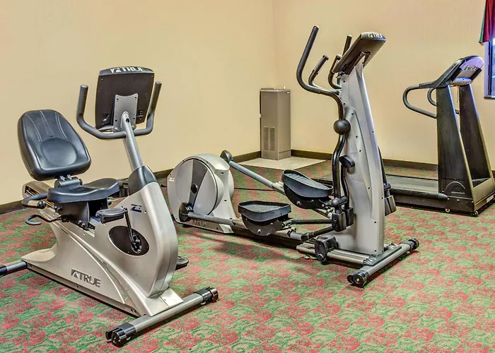 Ramada By Wyndham Murfreesboro