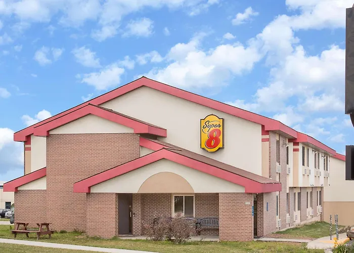 Super 8 By Wyndham Sheboygan Wi
