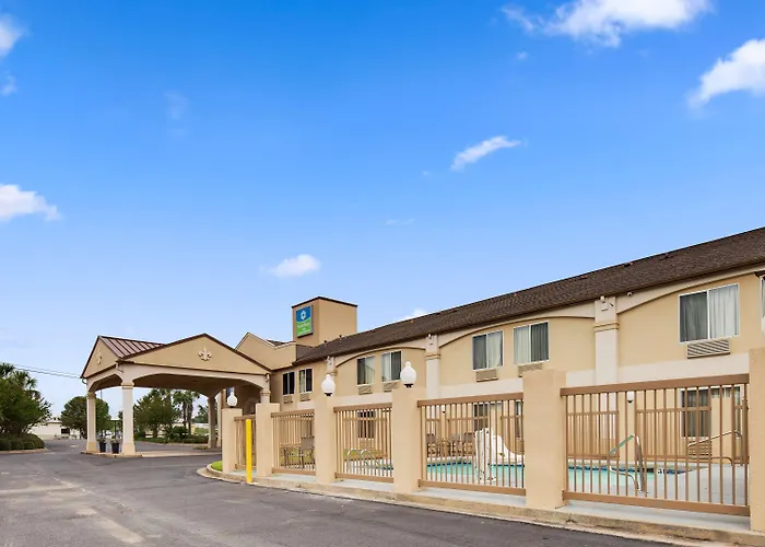 Surestay Hotel By Best Western Alexandria Airport