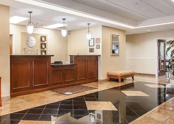 Comfort Inn & Suites Atoka-Millington