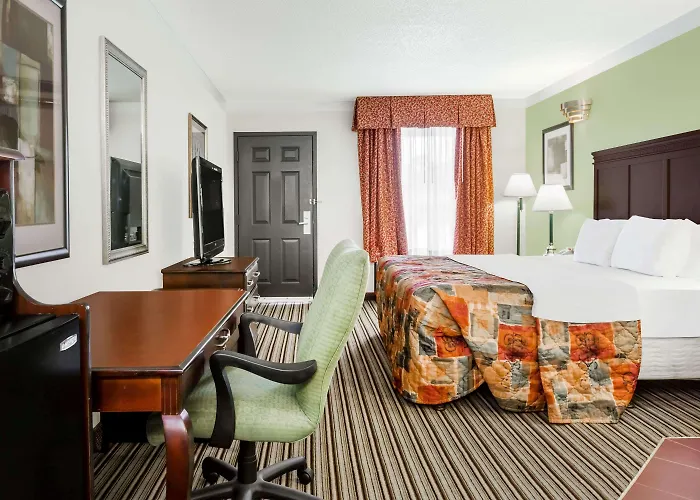 Days Inn - Oneonta