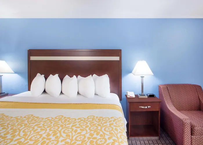 Days Inn -New Haven