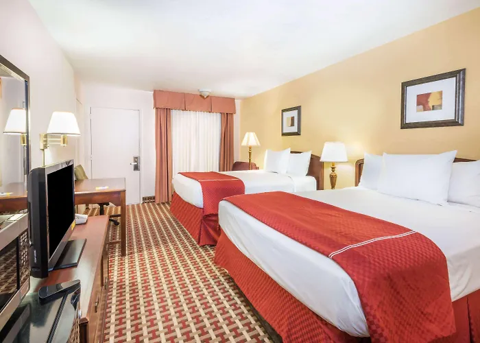 Days Inn By Wyndham Ottawa