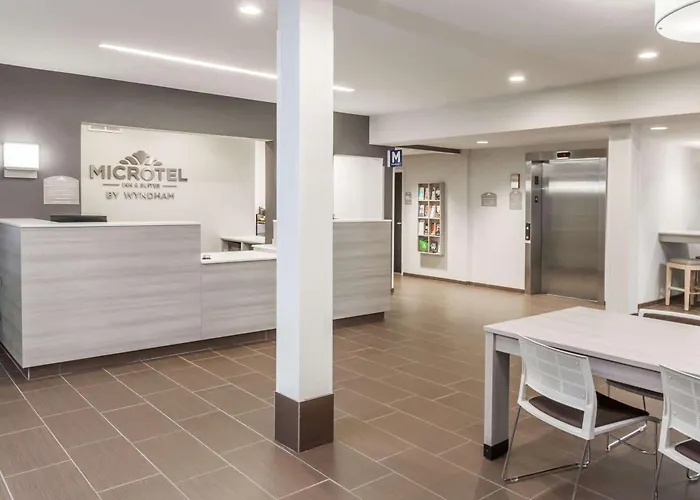 Microtel Inn & Suites By Wyndham West Fargo Near Medical Center