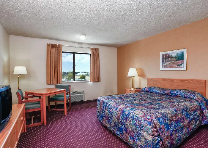 Travelodge By Wyndham Deer Lodge Montana