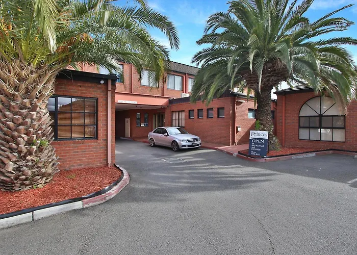 Comfort Hotel Dandenong