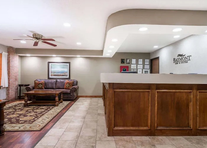 Baymont By Wyndham Marshfield