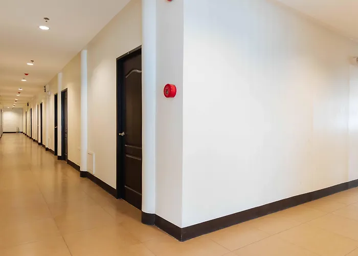 Reddoorz Plus At Edsa Congressional