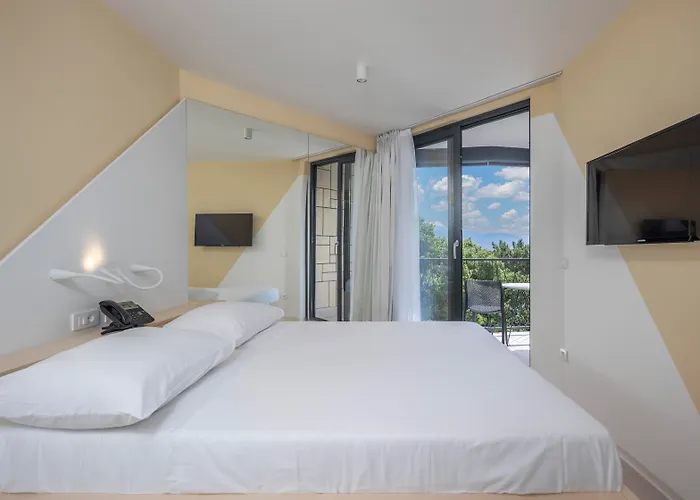 Aminess Vival Lisanj Family Hotel