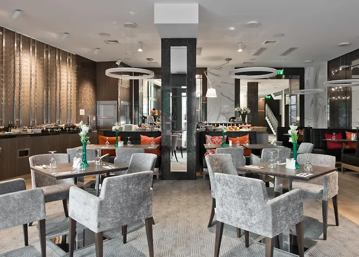 Congress Avenue Hotel