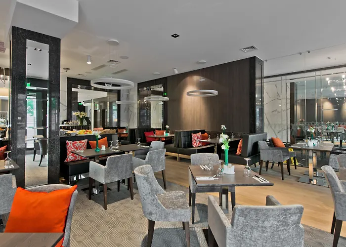 Congress Avenue Hotel