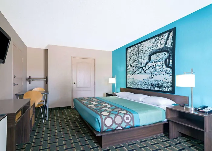 Super 8 By Wyndham Brunswick South I-95