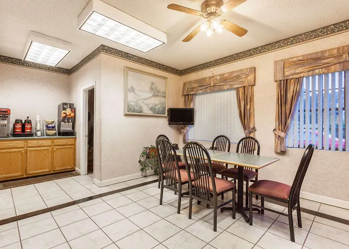 Days Inn By Wyndham Yazoo City