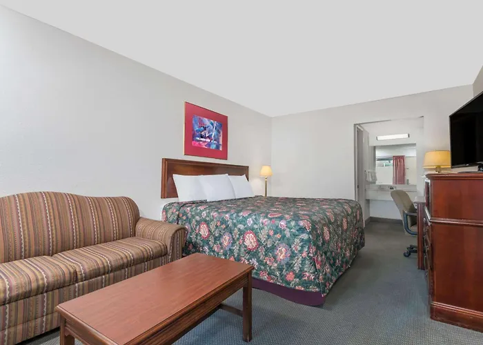 Days Inn By Wyndham Mt. Sterling