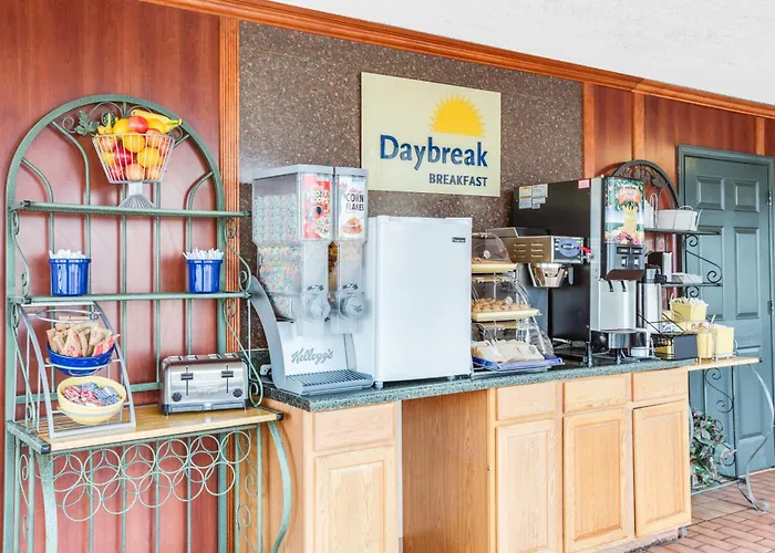 Days Inn By Wyndham Newport
