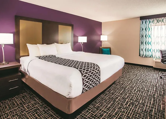 La Quinta By Wyndham Cincinnati Ne - Mason