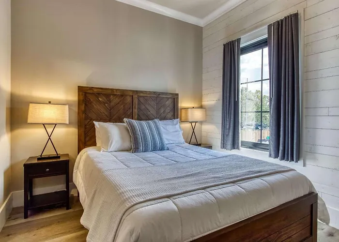 The Historic Central, A New Hotel Collection Property