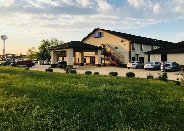 Pinckneyville Inn And Suites