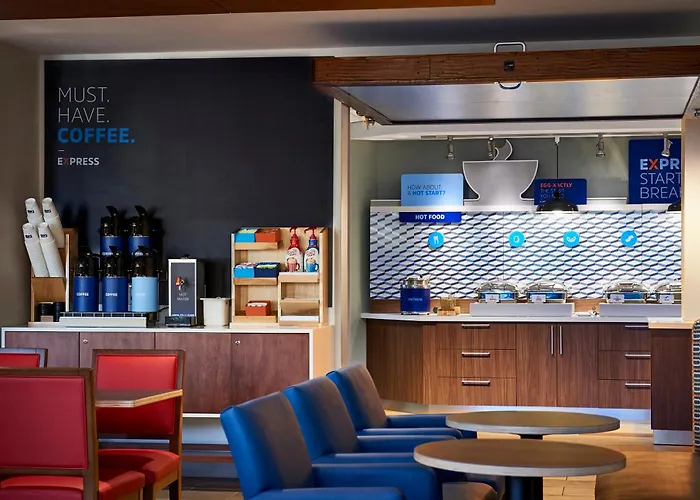 Holiday Inn Express & Suites Trinidad By Ihg