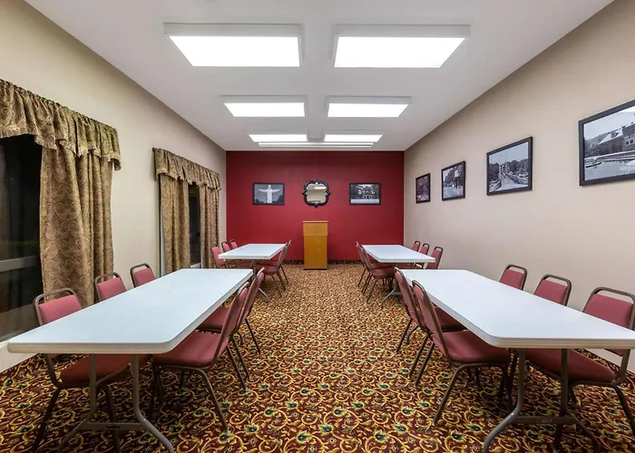 Super 8 By Wyndham Eureka Springs