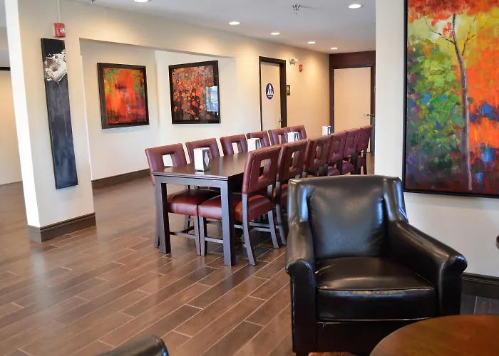 Red Roof Inn & Suites Sacramento North