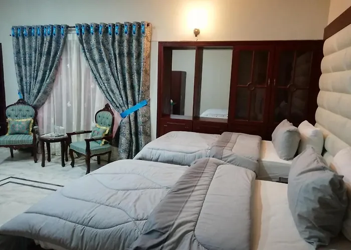 Hotel Island Clifton