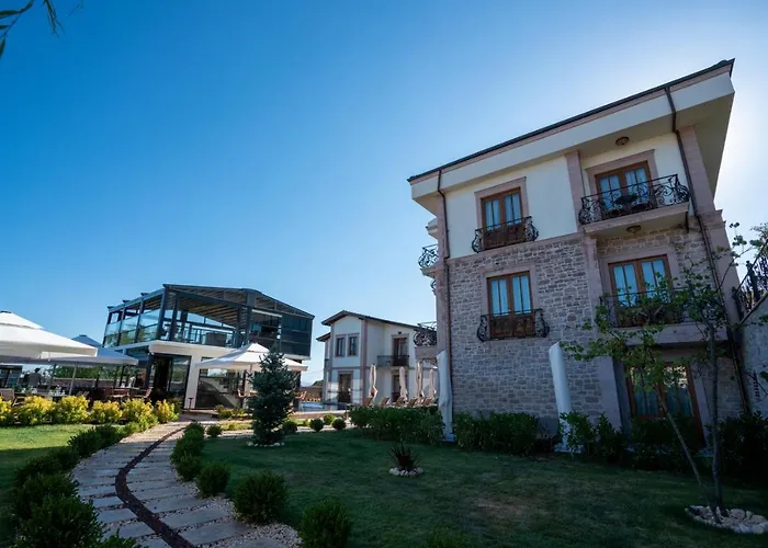 Cunda Baradiel Hotel