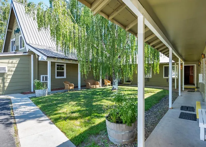 Birch Glen Lodge