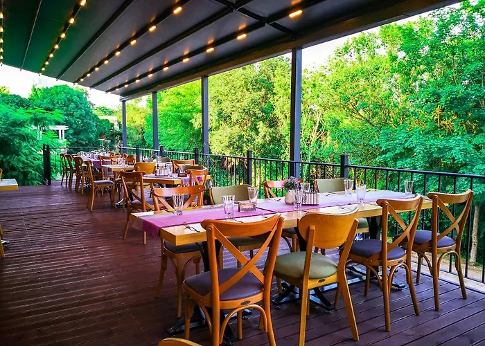 Laguna Terrace