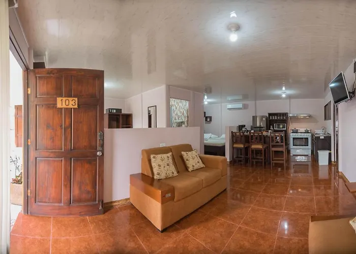 Cabanas Del Rio