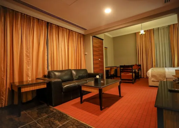 Creek Gate Hotel-Baithans