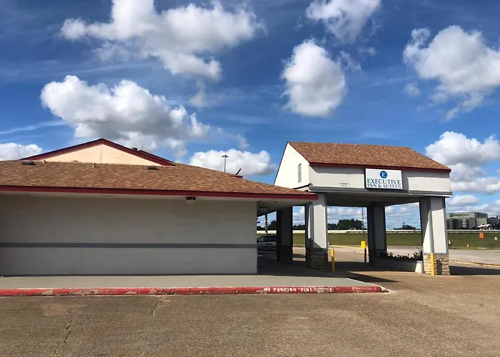 Executive Inn & Suites