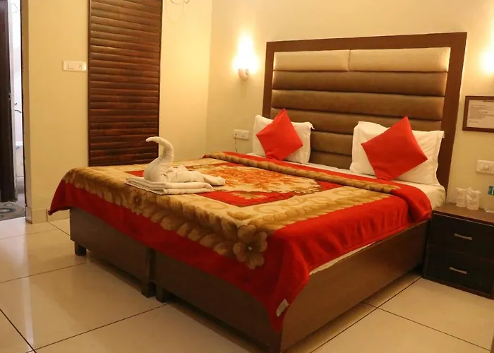 Hotel Pushap Palace