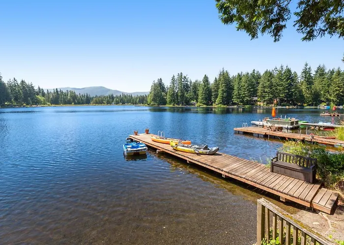 Moonlight Cottage At Lake Alice