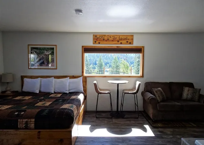 Eagle'S Nest Motel