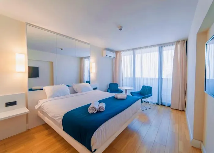 Deluxe Aparthotel In Orbi City Batumi