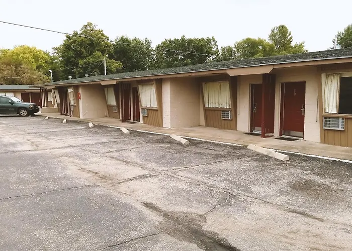 Blue Way Inn & Suites Winfield