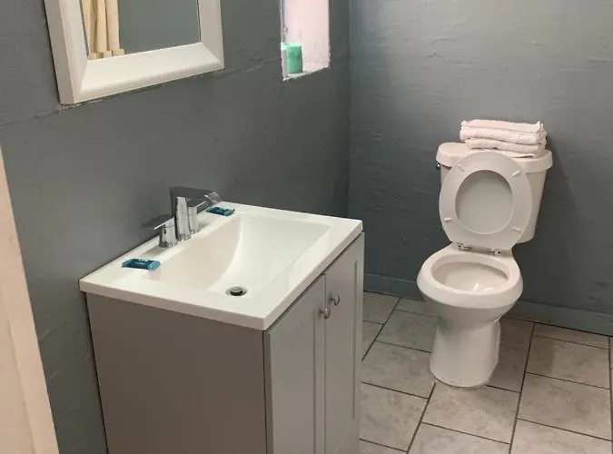 Economy Inn