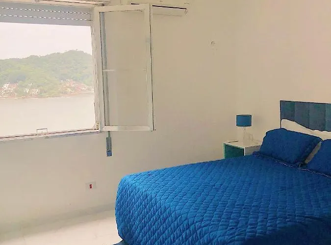 Cobertura Pé na Areia e Incrível Vista Para a Praia