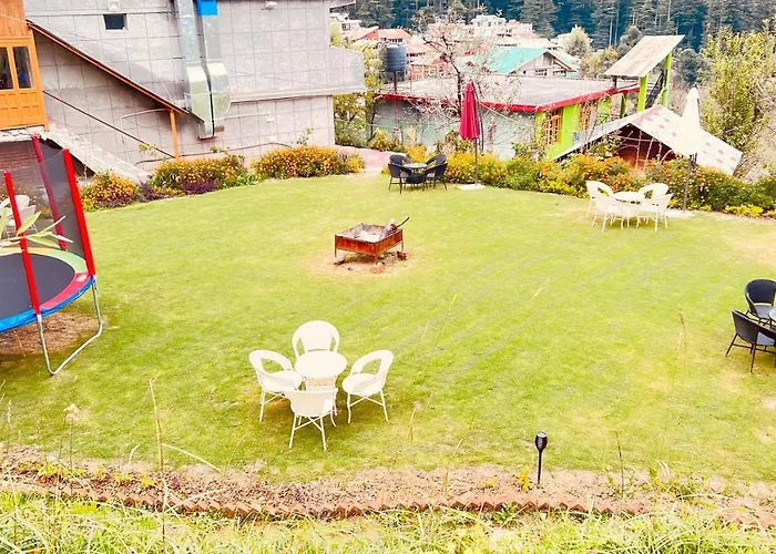 Hotel Old Smugglers With Balcony Mountain View Ac Hot And Cold Near To Hadimba Temple