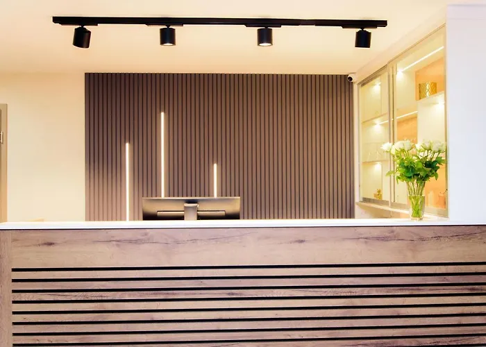 Hotel Twentyfour Living