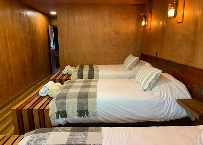Illi Lodge & Hostel